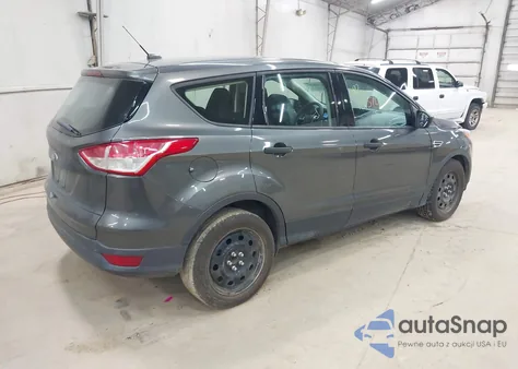 2015 Ford Escape S из США, поврежденный, VIN 1FMCU0F78FUA75337